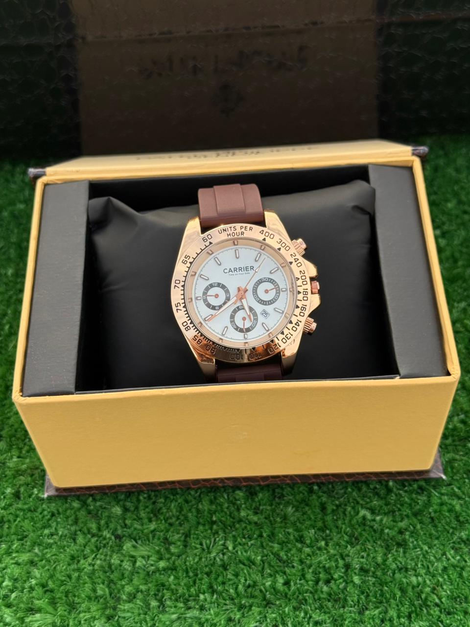 Luxury Carrier Chronograph Watch – White Dial | Rotating Bezel | Quartz Movement | Master Lock Strap