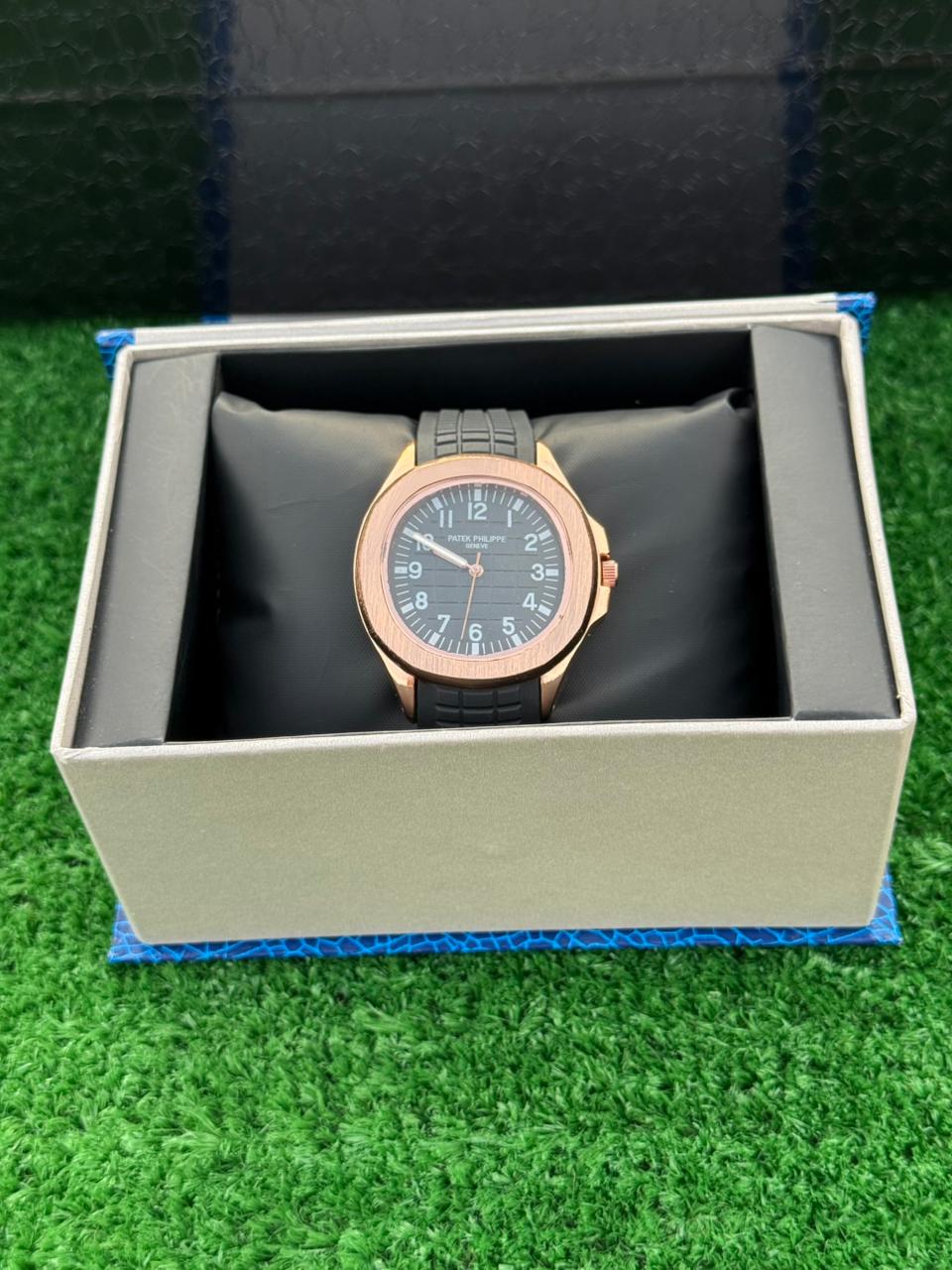 PP Aquanaut Black Dial Rose Gold Men's Watch