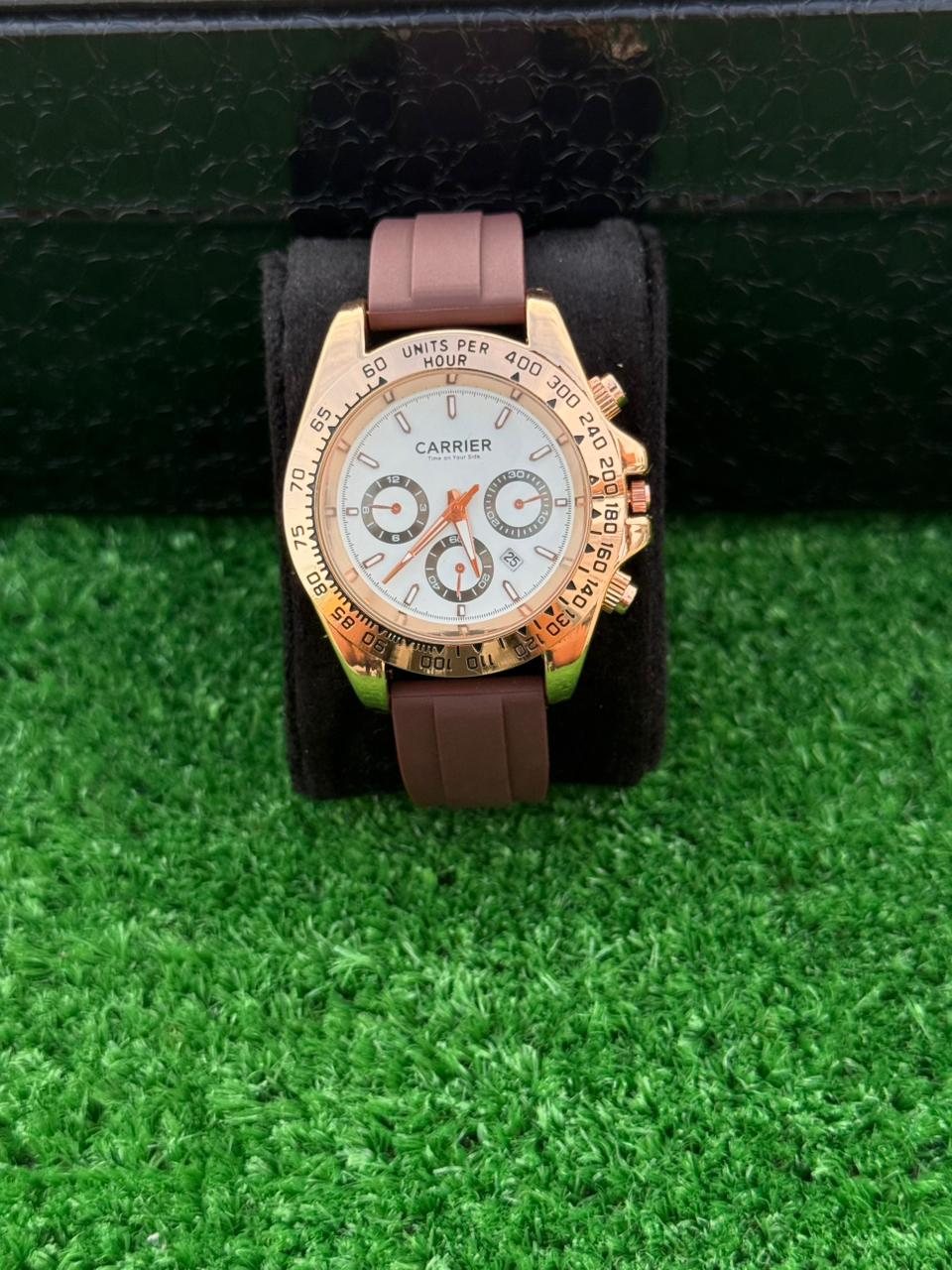 Luxury Carrier Chronograph Watch – White Dial | Rotating Bezel | Quartz Movement | Master Lock Strap